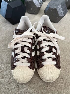 Adidas Classic Shell-Toe Sneakers in Brown and White